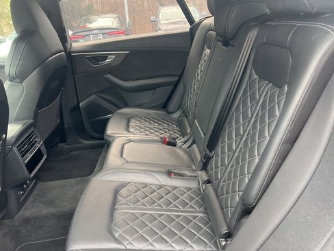 Used 2020 Audi SQ8 Prestige image 6