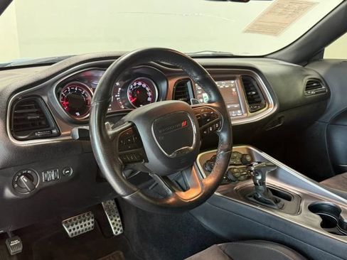 Used 2019 Dodge Challenger R/T Scat Pack w/ Widebody Package RWD image 23