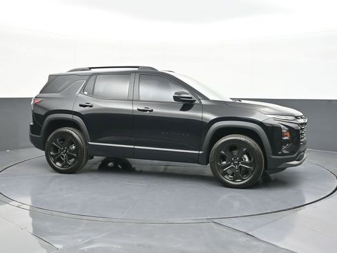 New 2026 Chevrolet Equinox LT w/ Midnight Edition AWD/4WD image 13