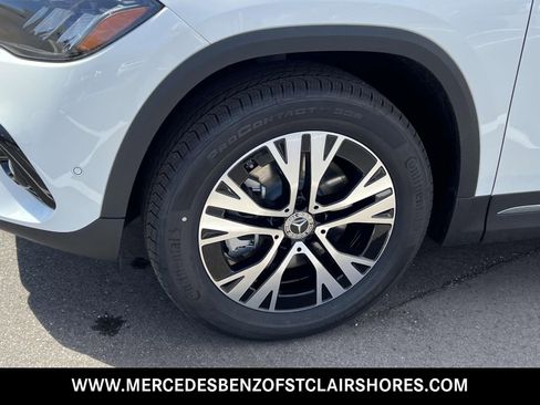 Used 2025 Mercedes-Benz GLA 250 4MATIC image 9