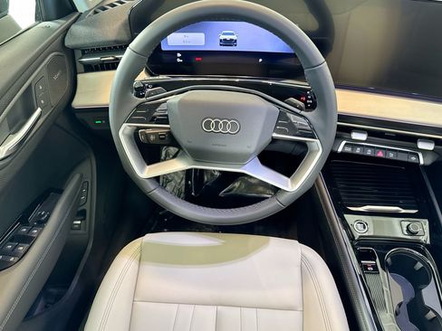 New 2026 Audi Q3 quattro 2.0T AWD/4WD image 20