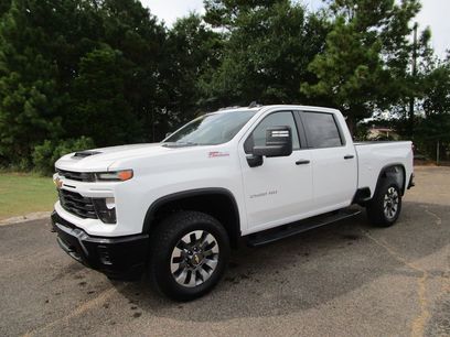 New 2025 Chevrolet Silverado 2500 Custom w/ Z71 Off-Road Package