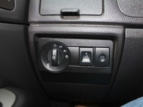 Used 2011 Ford Fusion SEL w/ 302A Rapid Spec Order Code image 16