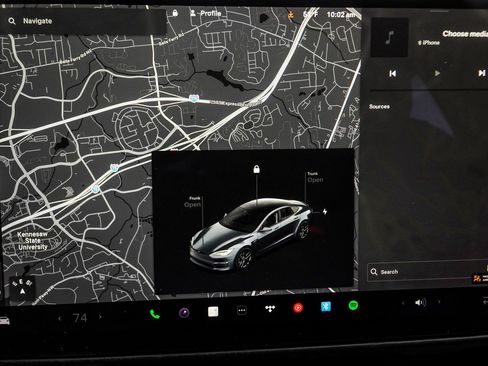 Used 2021 Tesla Model S Plaid image 16