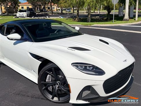 Used 2019 Aston Martin DBS Superleggera RWD image 62