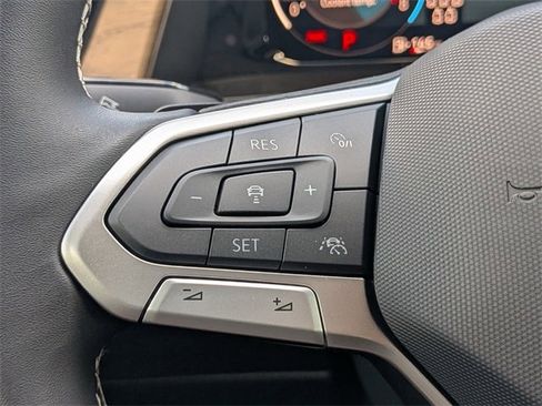 New 2026 Volkswagen Atlas SE image 25