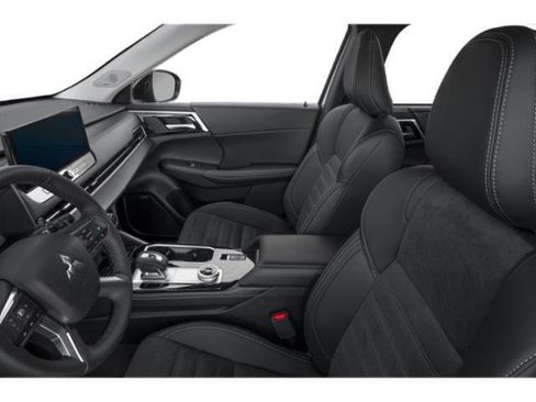 New 2026 Mitsubishi Outlander Trail Edition image 8