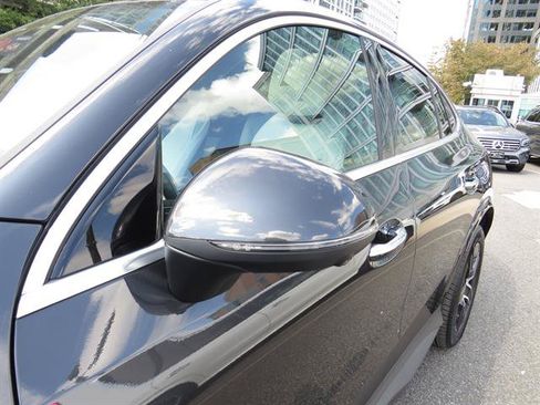 Used 2026 Mercedes-Benz GLC 300 4MATIC image 26