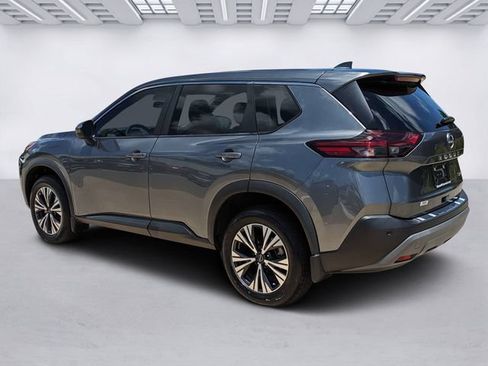 Used 2023 Nissan Rogue SV FWD image 7