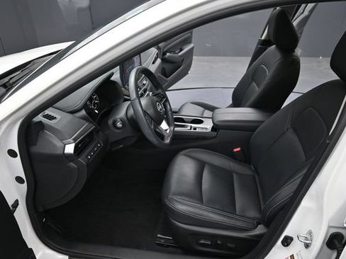 Used 2023 Nissan Altima 2.5 SL AWD/4WD image 27