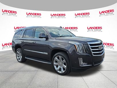 Used 2017 Cadillac Escalade Luxury