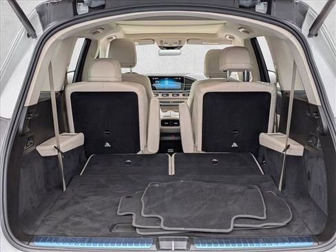 Certified 2023 Mercedes-Benz GLS 450 4MATIC image 6