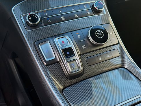 Used 2022 Hyundai Santa Fe SEL image 13