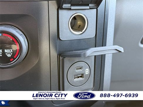 Used 2022 Ford F150 XLT image 15