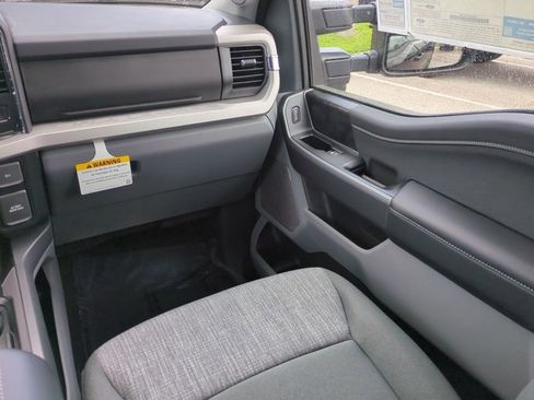 New 2026 Ford F350 XLT w/ XLT Premium Package image 17