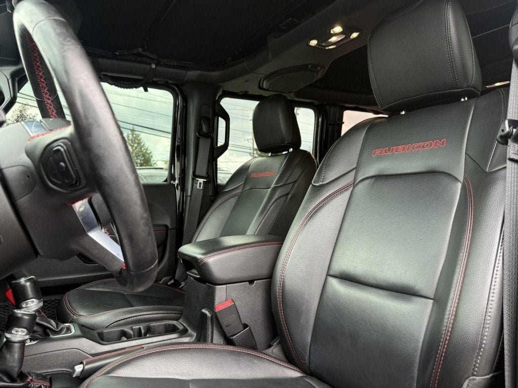 Used 2021 Jeep Wrangler Unlimited Rubicon w/ Dual Top Group AWD/4WD image 10