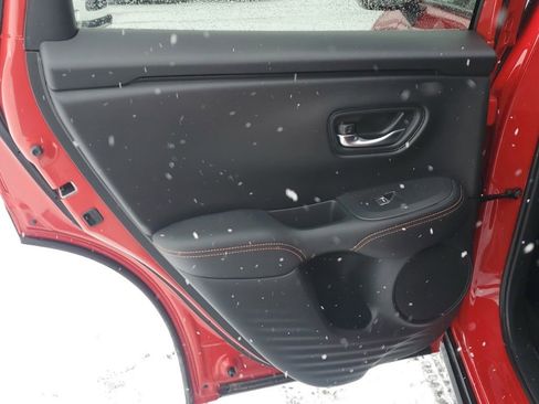 Certified 2025 Honda HR-V Sport image 25