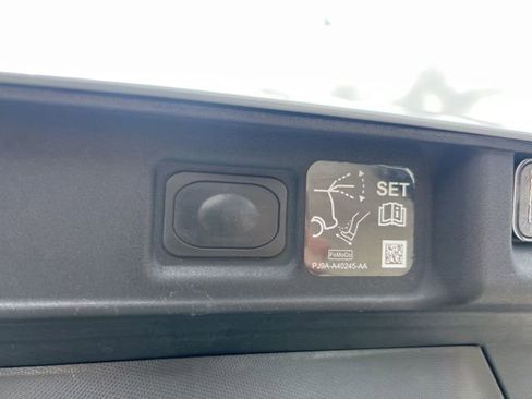 Used 2024 Ford Mustang Mach-E Premium AWD/4WD image 23