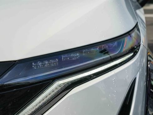 Used 2023 Nissan Ariya FWD image 8