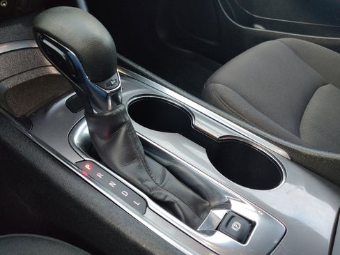 Used 2023 Chevrolet Malibu LT FWD image 26