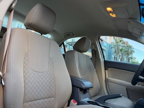 Used 2010 Ford Fusion SE FWD image 55