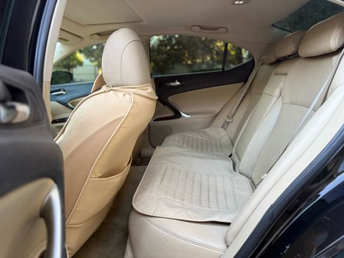 Used 2006 Lexus IS 250 image 10