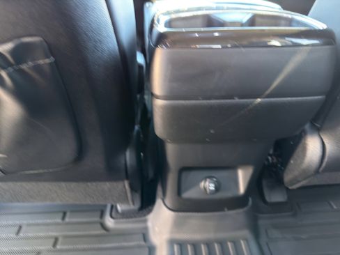 Used 2024 Kia Telluride S w/ S Sunroof Package image 22