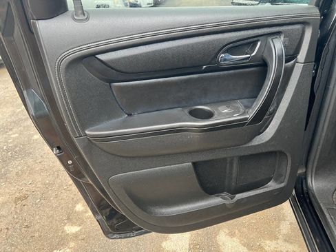 Used 2015 Chevrolet Traverse LT w/ Style and Technology Package AWD/4WD image 18