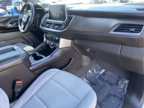 Used 2023 GMC Yukon SLE image 29