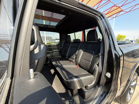 Used 2023 RAM 1500 Limited w/ Body Color Bumper Group AWD/4WD image 26