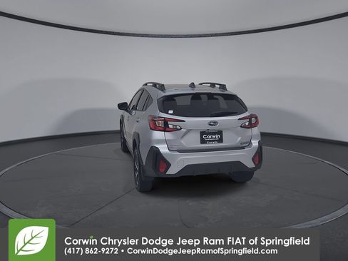 Used 2024 Subaru Crosstrek 2.0i Premium AWD/4WD image 12