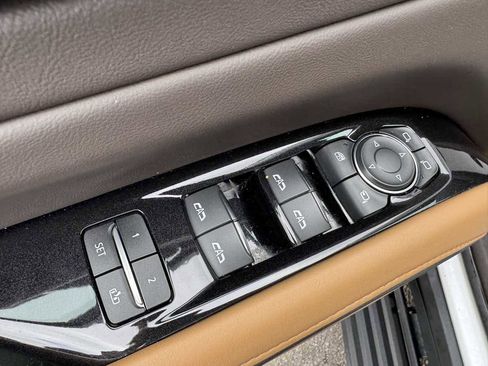 Used 2022 Cadillac Escalade Sport w/ Touring Package image 26