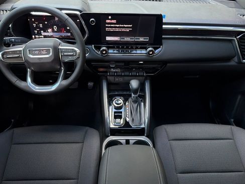 New 2026 GMC Canyon Elevation w/ Convenience Package image 14