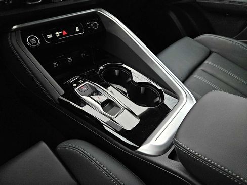 New 2025 Audi Q5 Premium Plus AWD/4WD image 13