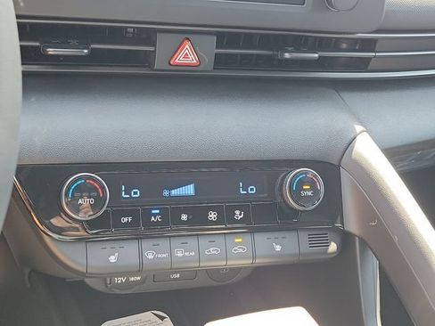 New 2026 Hyundai Elantra SEL Sport FWD image 12