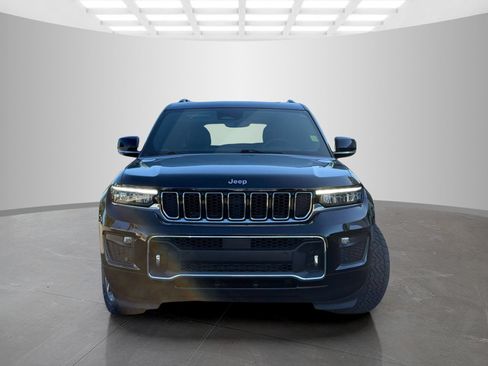Used 2023 Jeep Grand Cherokee L Overland AWD/4WD image 2