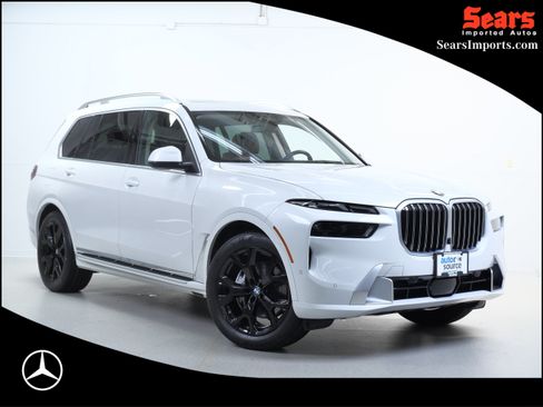 Used 2026 BMW X7 xDrive40i AWD/4WD image 1