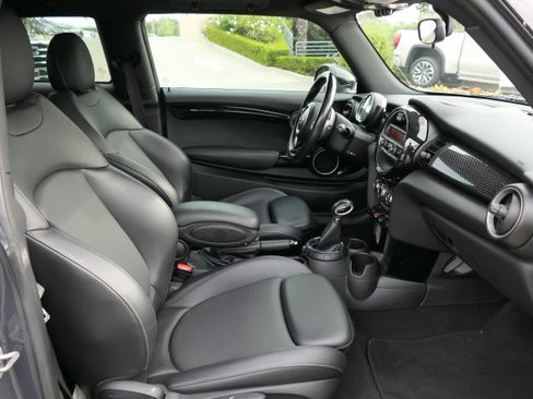 Used 2014 MINI Cooper S FWD image 23
