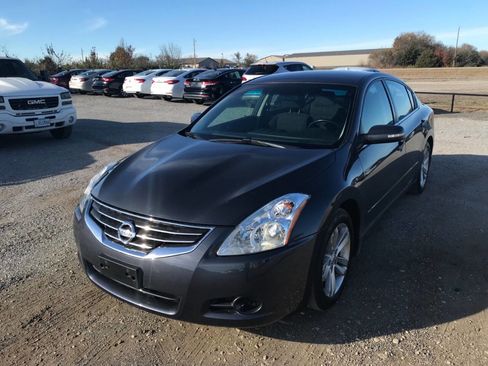 Used 2012 Nissan Altima 3.5 SR image 24