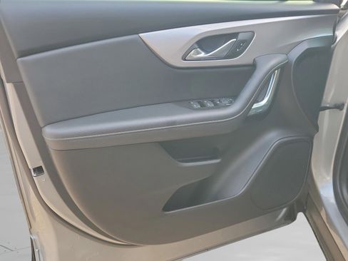 Used 2023 Chevrolet Blazer LT image 30