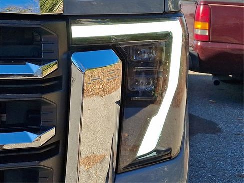 Certified 2025 GMC Sierra 2500 SLE w/ SLE Convenience Package image 9