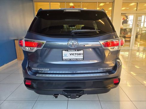 Used 2015 Toyota Highlander Limited Platinum AWD/4WD image 7