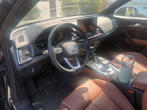 Used 2022 Audi Q5 2.0T Premium Plus AWD/4WD image 9
