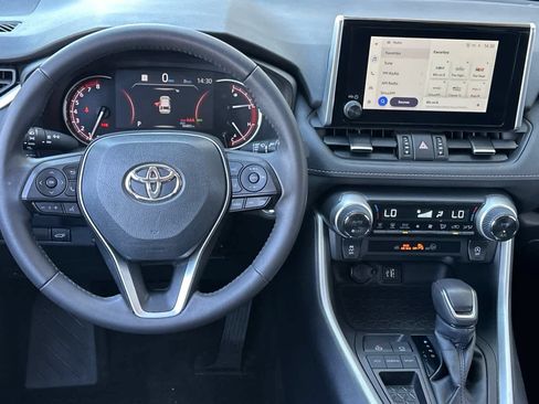 Used 2023 Toyota RAV4 XLE Premium FWD image 14