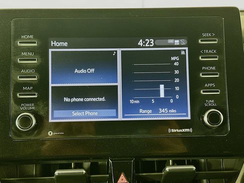 Used 2023 Toyota Camry SE image 19