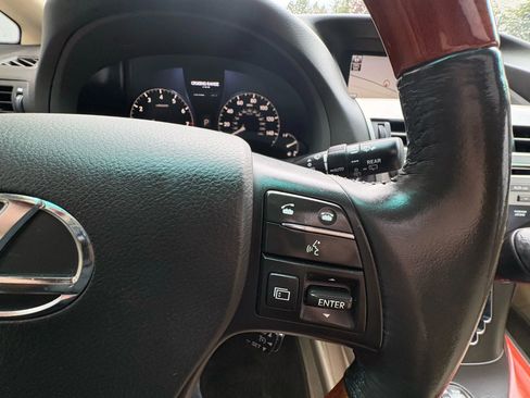 Used 2011 Lexus RX 350 2WD w/ Premium Pkg image 19
