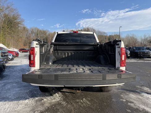 Used 2022 Ford F150 XLT w/ Equipment Group 302A High image 29