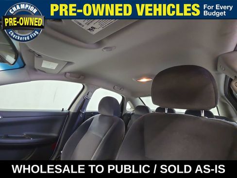 Used 2009 Chevrolet Impala LT FWD image 19
