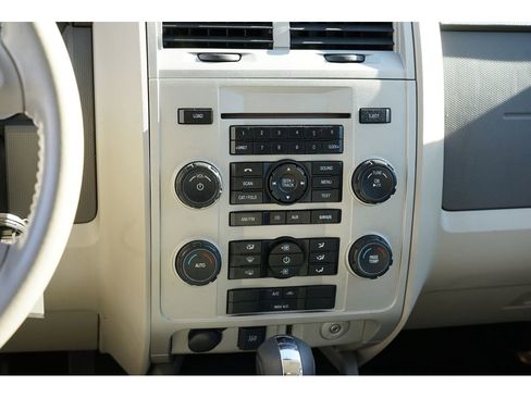 Used 2011 Ford Escape 2WD Hybrid image 22