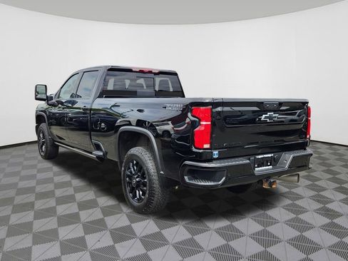 Used 2025 Chevrolet Silverado 3500 LTZ w/ Trail Boss Package AWD/4WD image 3